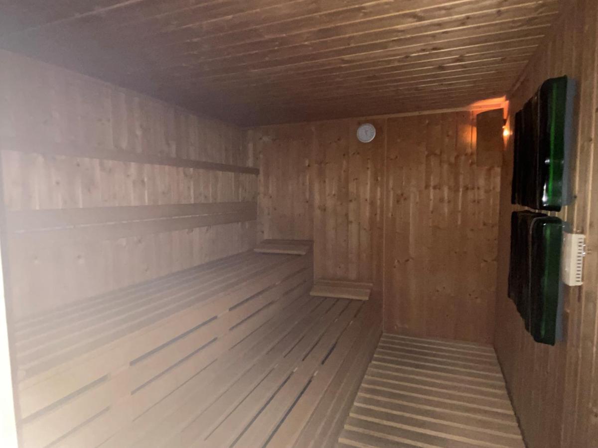 Davos, Residenz Meierhof, Chasa Hubertus Zewnętrze zdjęcie